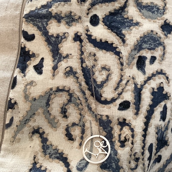 925 LOVE Necklace - Picture 3 of 6